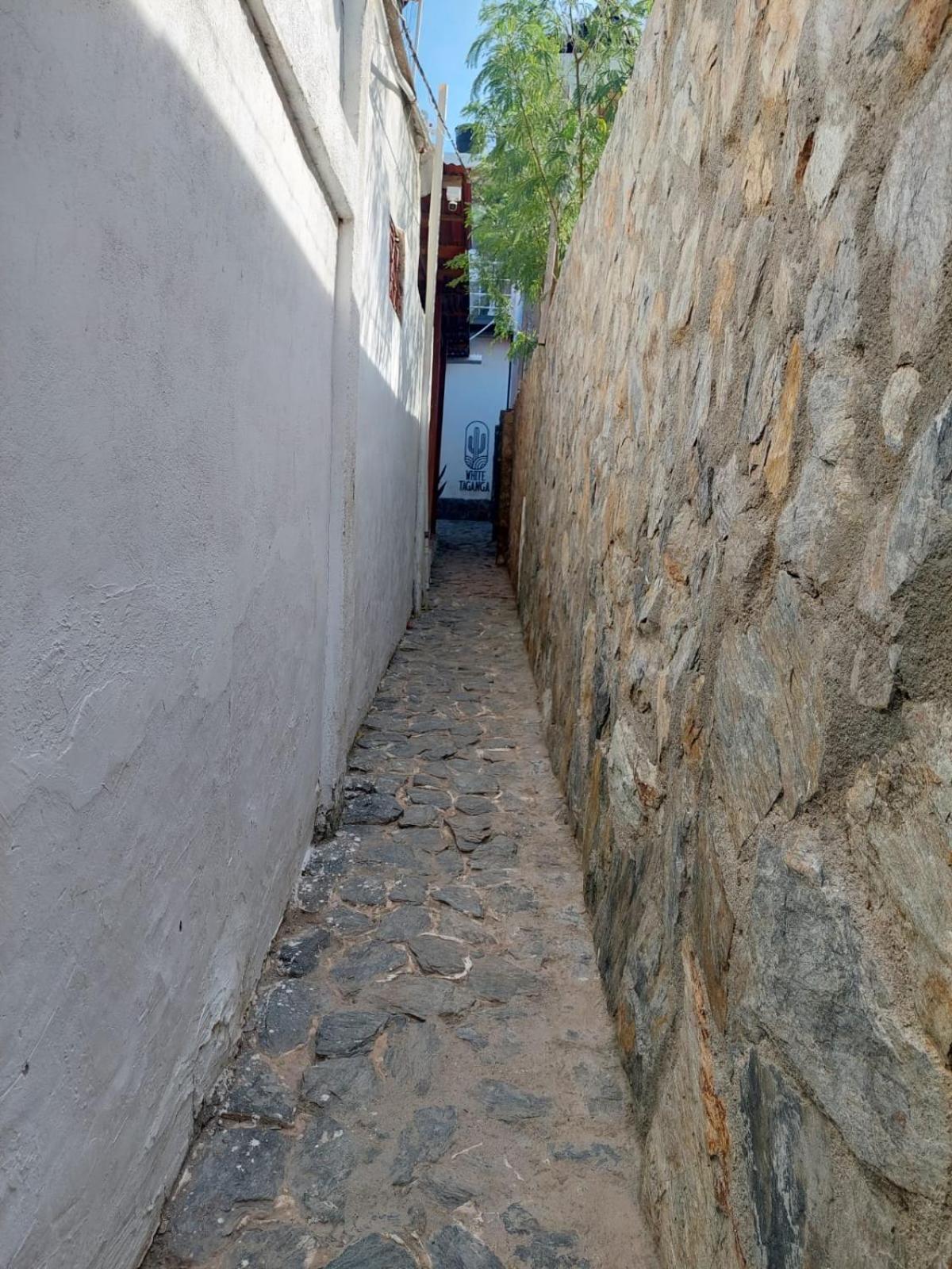 فندق White تاجانجا المظهر الخارجي الصورة